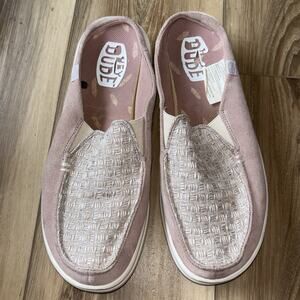 Hey Dude Women's Austin Lift Classic Shoes in a dusty pink